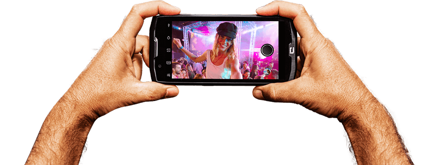 CORE-X4-appareil-photo-main